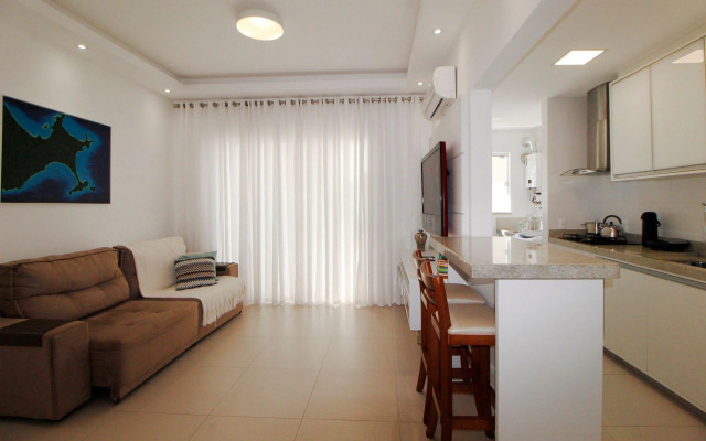 1081 - Praia de Bombinhas locação de temporada