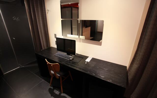 Incheon Ali Suite Hotel
