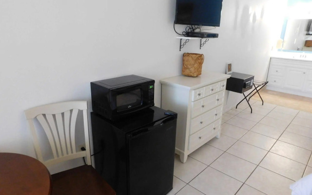 Nokomis Inn and Suites