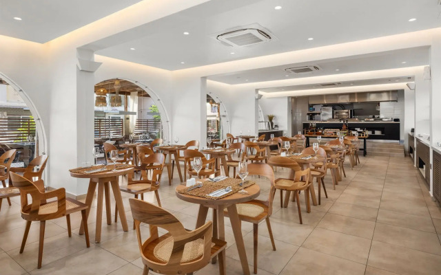 Cabana Blu Lifestyle Boutique Hotel & Suites