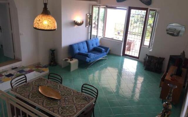 The Magnolia Apartment