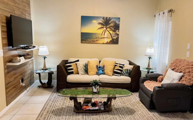 Private Pool Workspace Near All Attractions