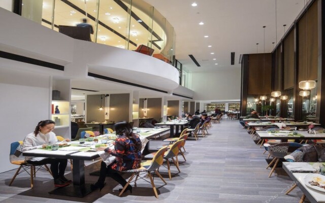 Fortune Bond Hotel