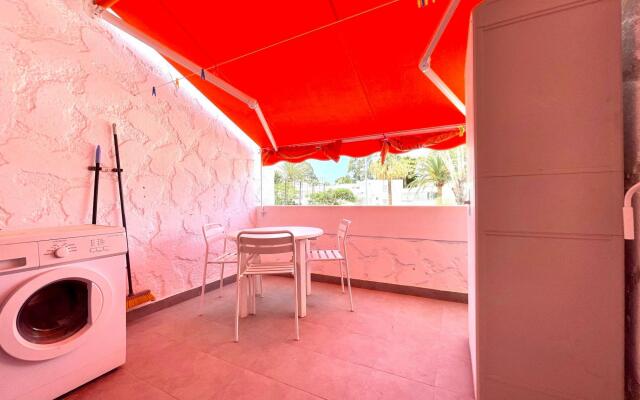 One cozy bedroom with Wifi,pool in Tenerife South