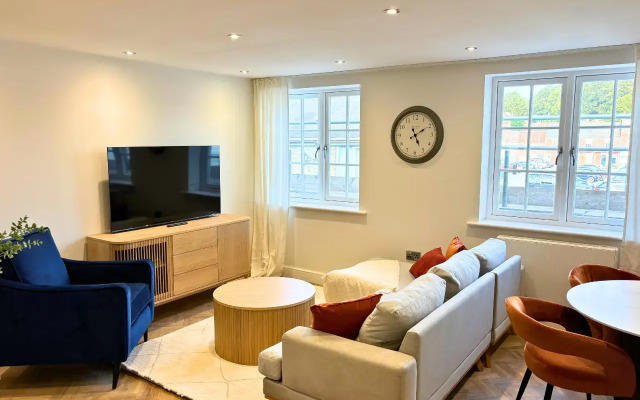 Charles Hope Salisbury Centre