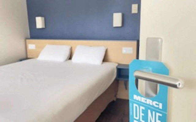 Kyriad Direct Montpellier St Jean de Vedas – La Peyrière