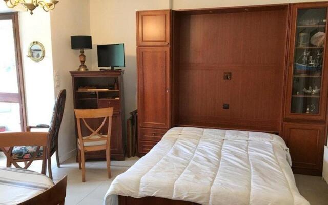 Appartement Saint-Jean-de-Luz, 1 pièce, 2 personnes - FR-1-4-521