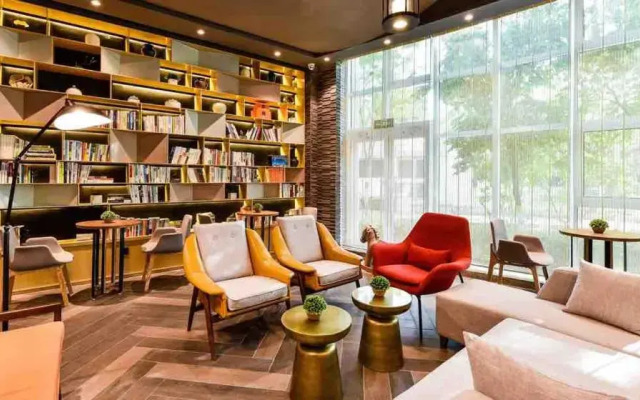 Atour Hotel Headquarter Base Beijing