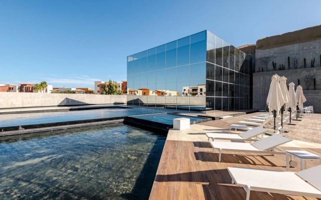 Brand new San Jose Condo