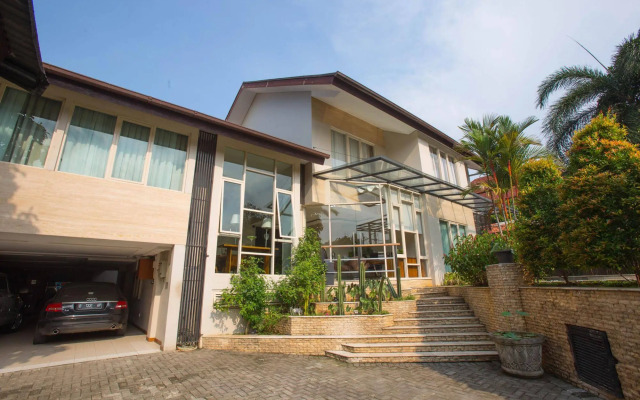 RedDoorz Cipete Selatan