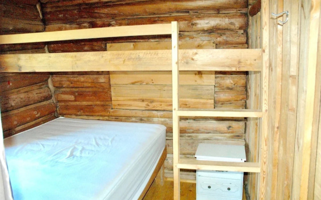 Chalet With 2 Bedrooms in Ferme neuve, With Wonderful Lake View Near the Slopes - фото 2