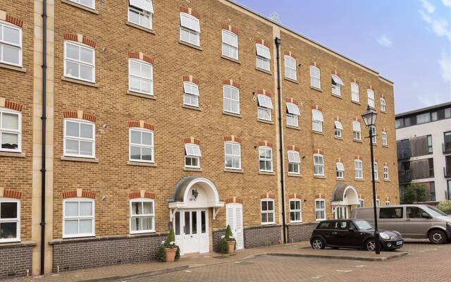 Stunning 1 Bed Flat near London Bridge