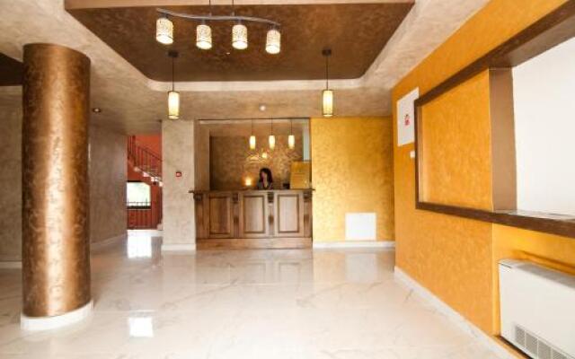 Hotel Hyperion