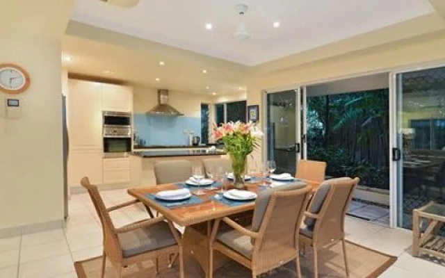 Reef Villa Port Douglas