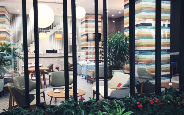 Caleche Apartment Hotel