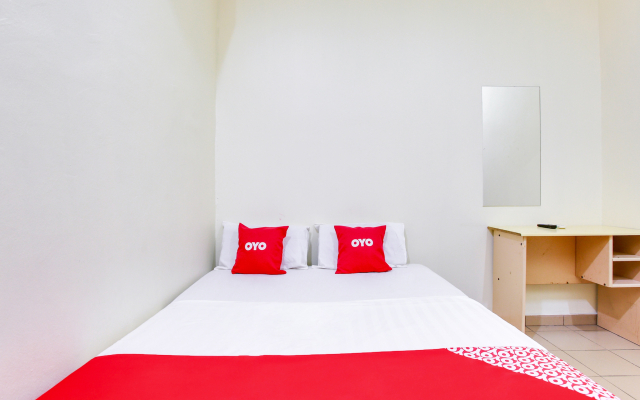 OYO 89656 Melati Hotel Nilai