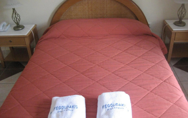 Kyveli Apartments