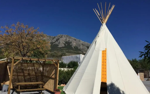 Casa Bella Teepees