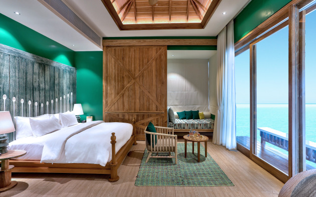 SAii Lagoon Maldives, Curio Collection by Hilton