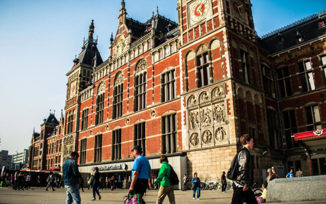 Amsterdam Downtown Hotel