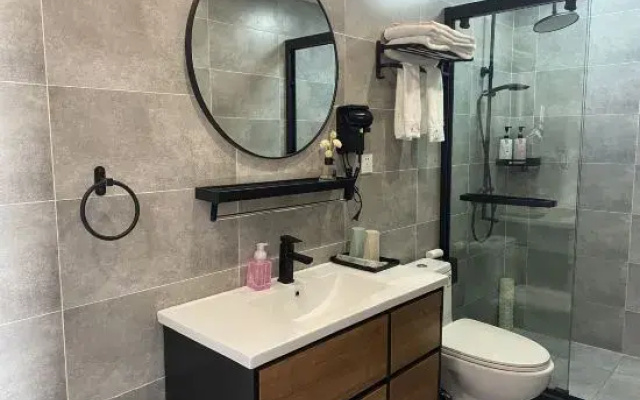 Shanghai East Linxishe Homestay