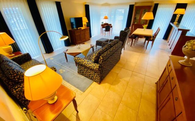 Residenz Bleichröder - Ferienwohnung Cosima