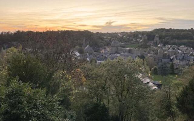 Hôtel particulier Le Mercier de Montigny -Une nuit sur les remparts-