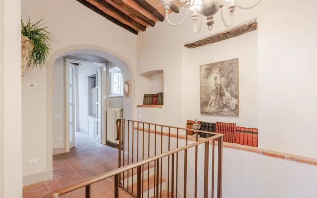 Villa Lina in Lucca With 4 Bedrooms and 3 Bathrooms
