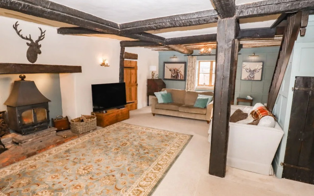 Top Farm House