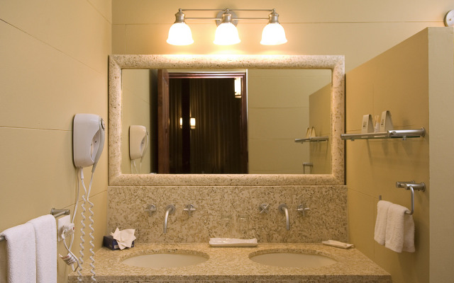 Arenal Kioro Suites & Spa