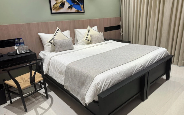 Hotel Mumbai House Valnai Malad