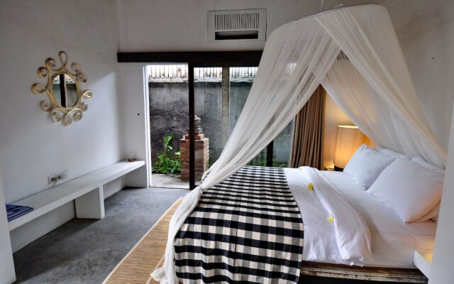 Authentic Villa N5 In Seminyak