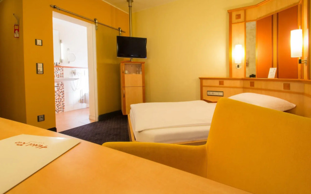 Rio Hotel