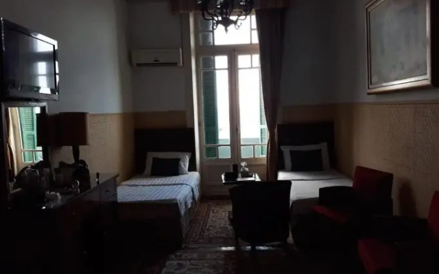 Philip House Hotel
