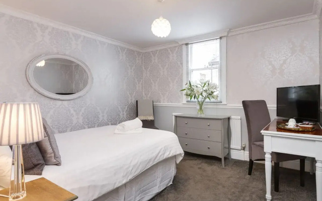 Lincoln House Hotel