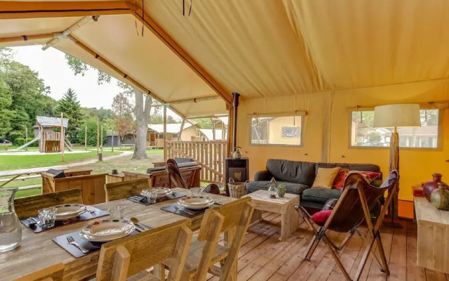 Tent Lodge With Sanitary Facilities at the Bedafse Bergen - Campsite