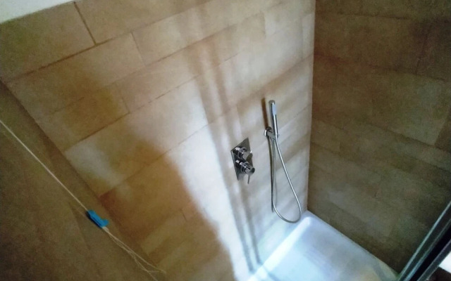 Nice Apartment Close Metro C - Mirti