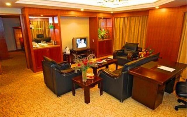 Adange Hotel