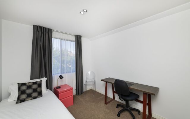 Accommodate Canberra - Griffin