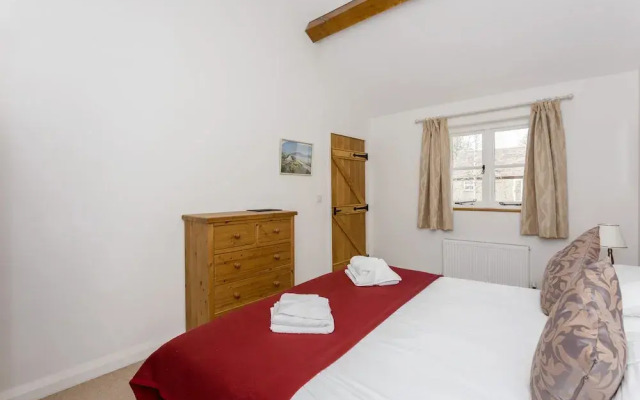 Bright Cotswolds Home near Littleworth