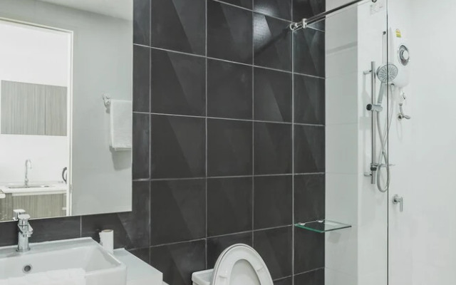 Condo in Kata in Ozone - Unit A205