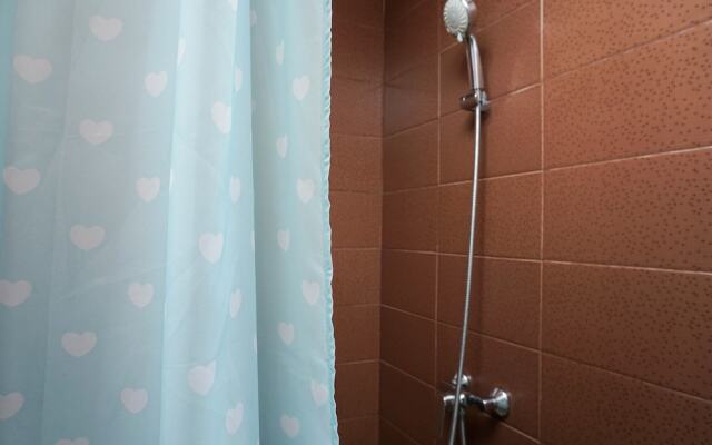 Modern And Fully Furnished Studio at Puri Orchard Apartment