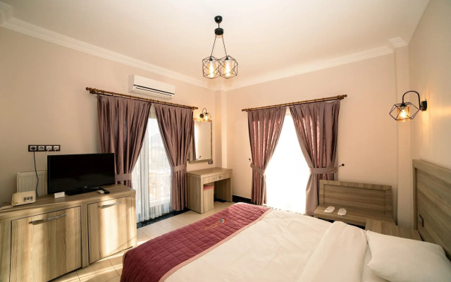 Kuzey Park Hotel Arc en Ciel