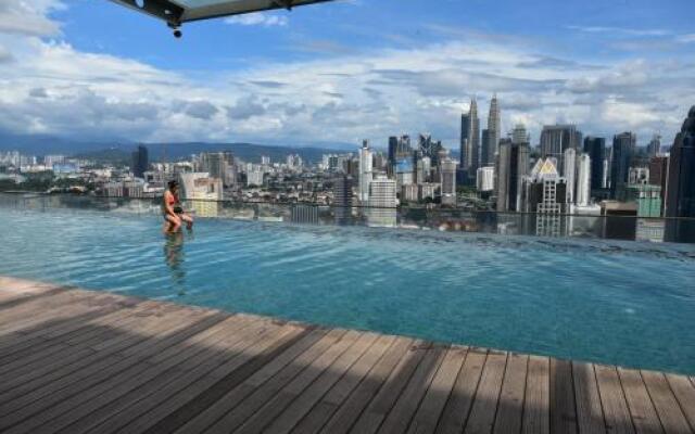 Regalia Residence @ Klcc By Asr