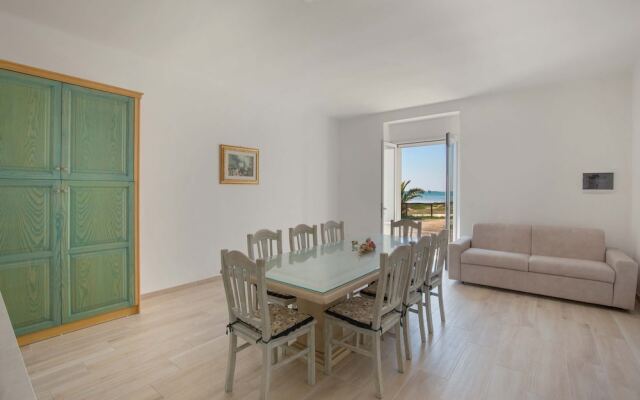 Viva Seaview Apartments