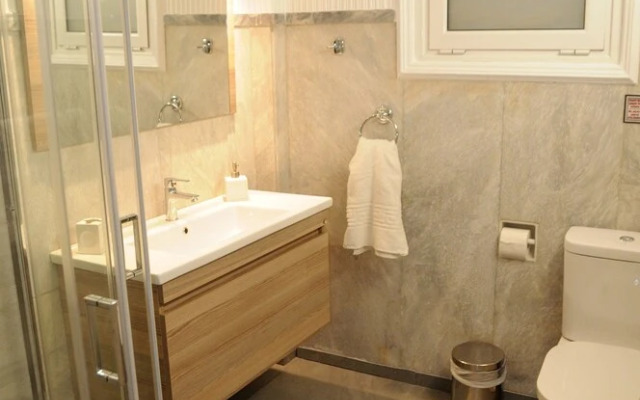 Spacious Apartment in Athens