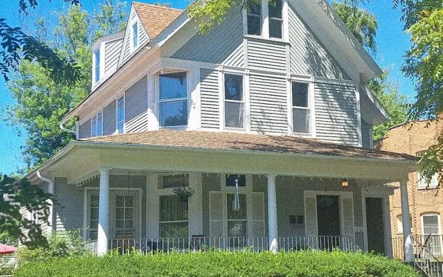 The Oak Park Loft