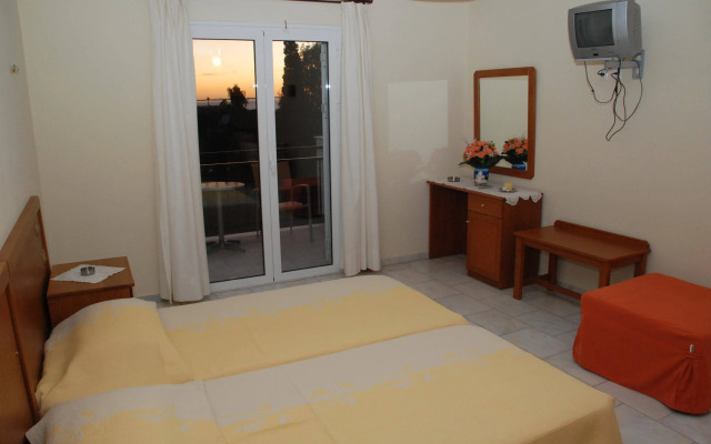 Barbara Studios & Apartments