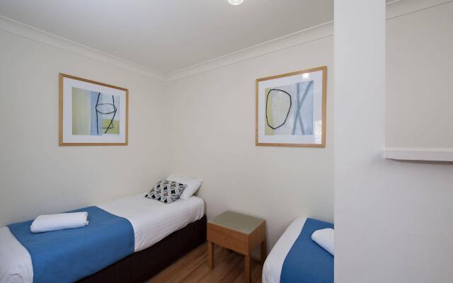 Shoal Bay Beachclub Apartments