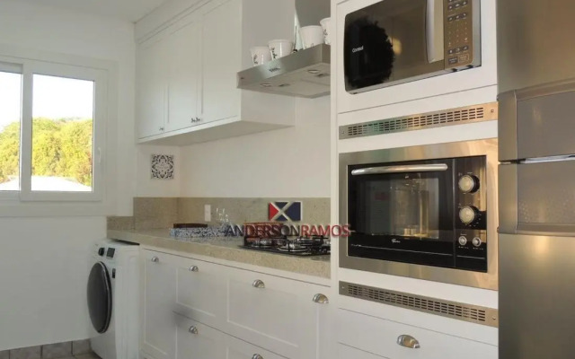 1080 - Apartamento com vista para o mar em Bombinhas